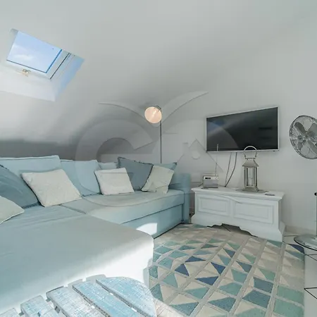 Il Porto 25 Mansarda Sul Mare - Goelba Апартаменты