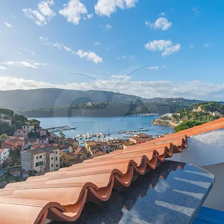 Appartamento Il Porto 25 Mansarda Sul Mare - Goelba *